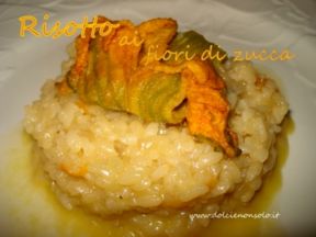 Risotto ai fiori di zucca e zafferano