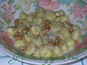 Gnocchetti al gorgonzola e noci