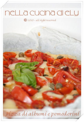 Pizza di albumi e pomodorini