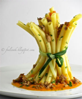 Ziti al ragù di coniglio e crema di peperoni