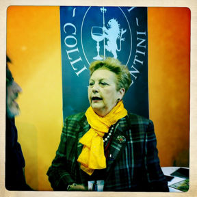 La grandezza dell’essere piccoli come Firenze | Chianti Colli Fiorentini a #vinitaly con Cristina Malenchini