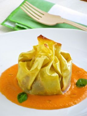 Fagottino di lasagna con melanzane e scamorza