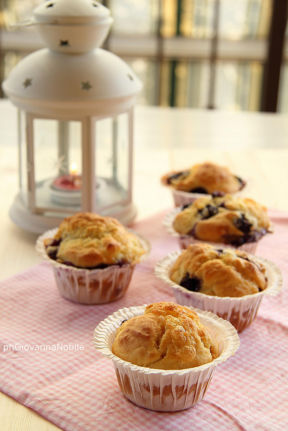 Muffin con mirtilli e formaggio dolce