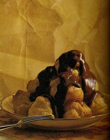Crema di burro al cioccolato (Salsa per dolci)