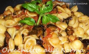 Pasta Ca' Norma: pasta alla Norma (con melanzane e pomodori)