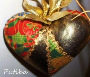 Decorazioni con il patchwork su polistirolo