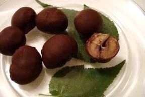 Castagne ricoperte di cioccolato