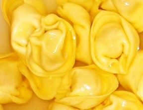 Del modo di fare i Cappelletti di Romagna da Cucinario di una vecchia famiglia nobiliare di inizio ’900.