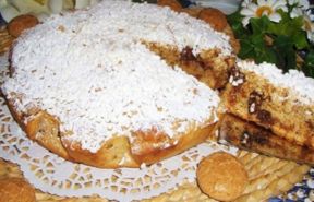 Torta di amaretti e cioccolato