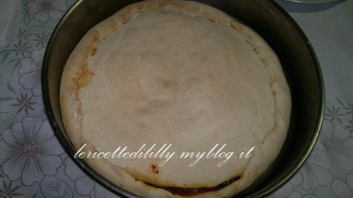 focaccia di cipolle e capperi