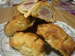 Involtini di carpacio di vitello nella sfoglia.