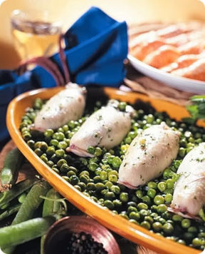 Calamari con piselli, una piccola delizia da assaporare anche in buffet o aperitivi.