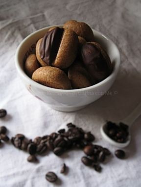 Chicchi di caffè al cioccolato