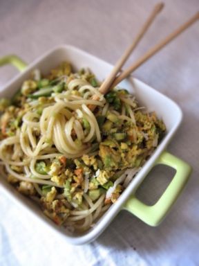 Spaghetti spezzati con zucchine