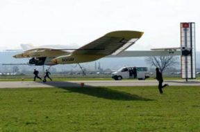 Solar Impulse: l'aereo 100% solare è quasi una realtà