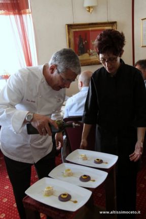 Cartoline dal 84mo Meeting Amici Gourmet Ristorante Tano passami l’olio – Milano – Chef Tano Simonato
