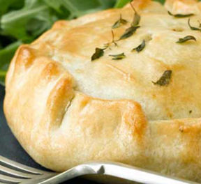 Torta salata pollo e porro