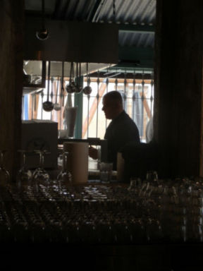 Cuoco in controluce