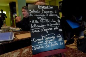 Se fossi Gerard Depardieu: Botteghe e piccoli negozi da salvare
