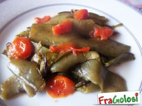 BACCELLI DI FAVE RIPASSATE IN PADELLA