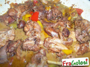 CONIGLIO IN UMIDO CON PEPERONI