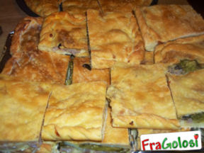 SCACCIATA CATANESE CON BROCCOLI E SALSICCIA