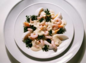 Insalata di mare con gamberi e seppie