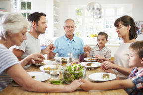 5 cose da non fare se invitate a Cena un Foggiano