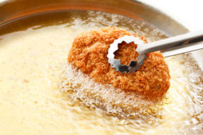 Sostanze nocive negli alimenti: cos’è l’Acrilammide e quali sono i suoi rischi?