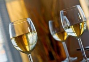 Vini bianchi del Veneto: Soave e Recioto – ONAV Genova