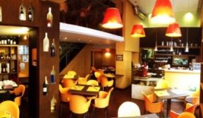 Serata “trova l’intruso” all’Osteria La Italia di Genova