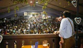 Oktoberfest Genova: 80mila prosit in piazza della Vittoria