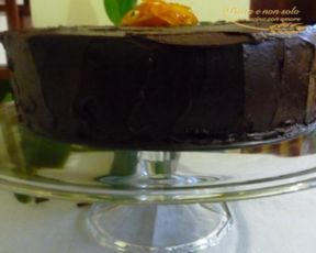 Torta multistrato al cioccolato