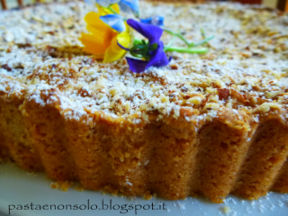 Crostata di marmellata di pesche