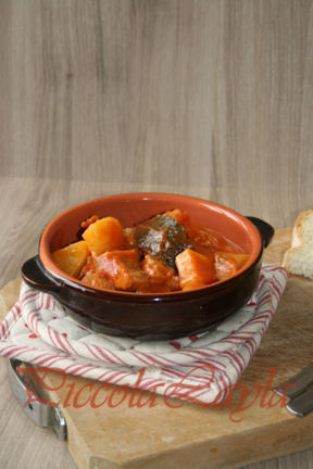 Spezzatino di Vitello e Cipolle