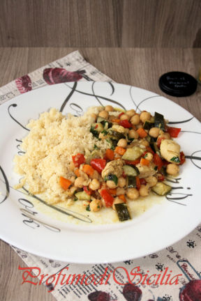 Cous Cous con Bocconcini di Pollo e Verdure Estive
