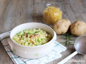 Minestra di Pasta con Patate e Piselli