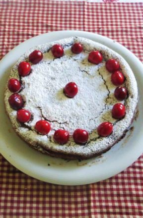 Torta di ciliegie e mascarpone