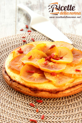 Cheesecake ai cachi e bacche di Goji