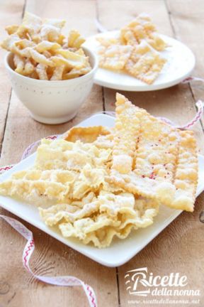 Chiacchiere, cenci, frappe…