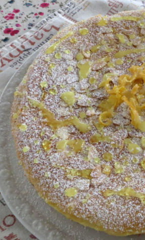 Torta della nonna alla crema di limone