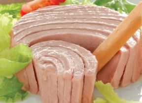 Insalata di riso con tonno