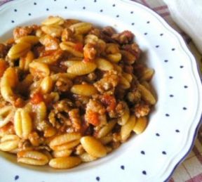 Gnocchetti sardi con salsiccia e zafferano