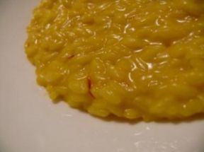 Risotto alla milanese o allo zafferano