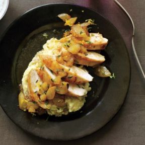Pollo con mele e noci