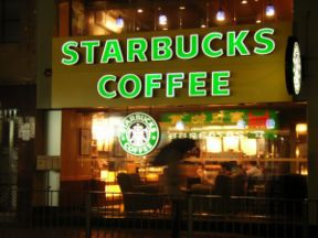 Starbucks. Dei motivi per cui aprirà presto in Italia