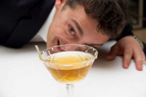 Cocktail a tavola: 3 imperdibili abbinamenti di All’Oro con il distillato d’uva