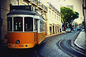 Lisbona: 48 ore e 9 indirizzi per mangiare e divertirsi a meno di 30 €