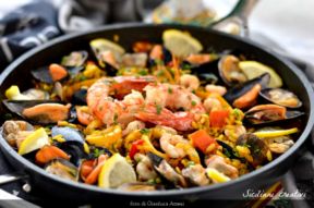 Paella ai frutti di mare (paella de mariscos)