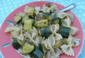 Ricetta: Farfalle con zucchine e rucola